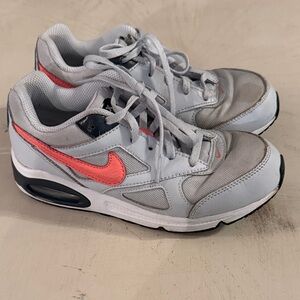 Kids Nike Air Max IVO Sneakers - White and Pink 3Y